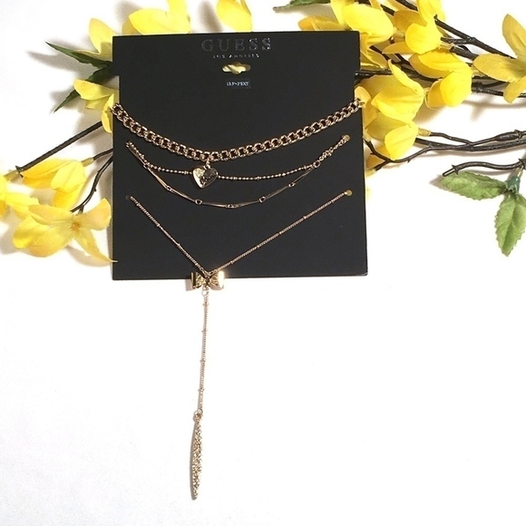 𝅺3/$29! GUESS Layered Necklace Heart & Bow Gold - Picture 5 of 8